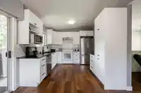 20581 42 AVENUE - thumbnail 8