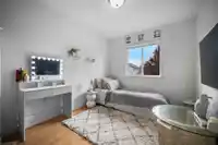 8459 DOERKSEN DRIVE - thumbnail 26