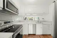 301 8728 SW MARINE DRIVE - thumbnail 9