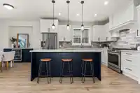 96 1880 COLUMBIA VALLEY ROAD - thumbnail 11