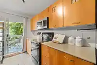 154 20033 70 AVENUE - thumbnail 7