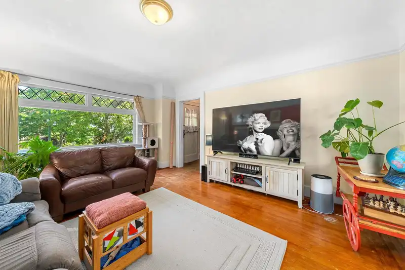 3218 W 6TH AVENUE - photo 3 of 19