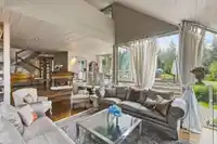460 SOUTHBOROUGH DRIVE - thumbnail 7