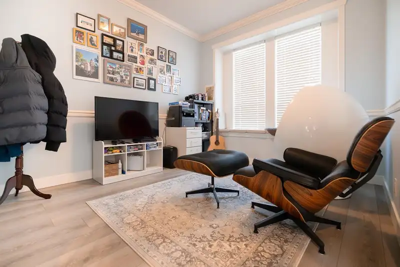 18940 72 AVENUE - photo 3 of 40