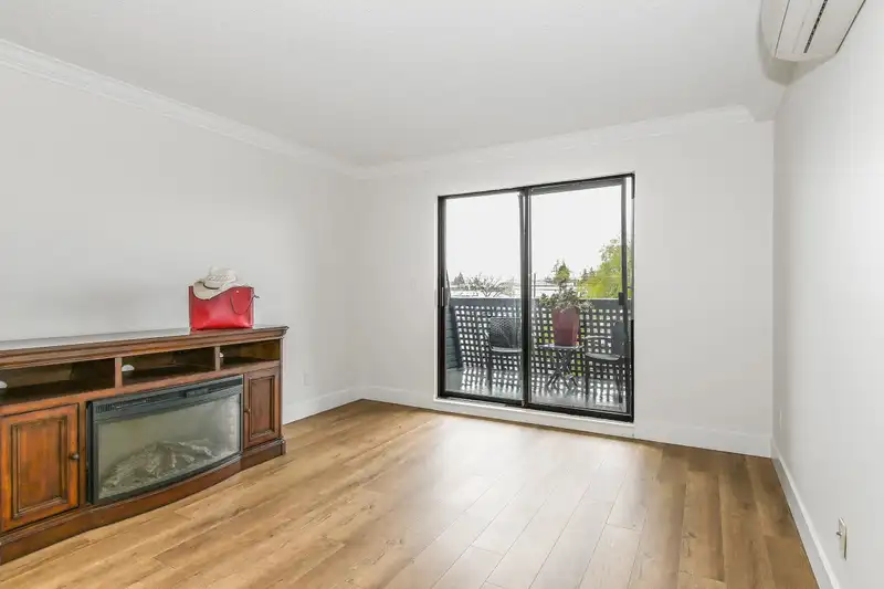 203 17661 58A AVENUE - photo 3 of 27