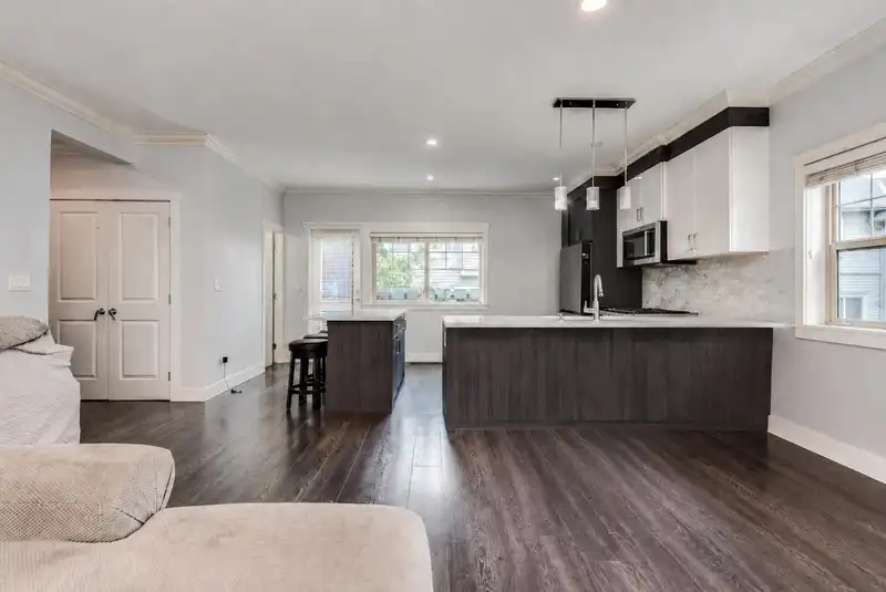 13 19097 64 AVENUE - photo 4 of 24
