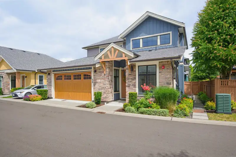 58 4750 228 STREET - photo 2 of 30