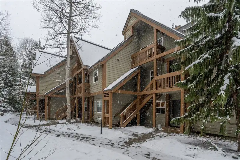 8 4628 BLACKCOMB WAY - photo 1 of 29