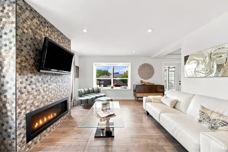 367 FENTON STREET - photo 3 of 40