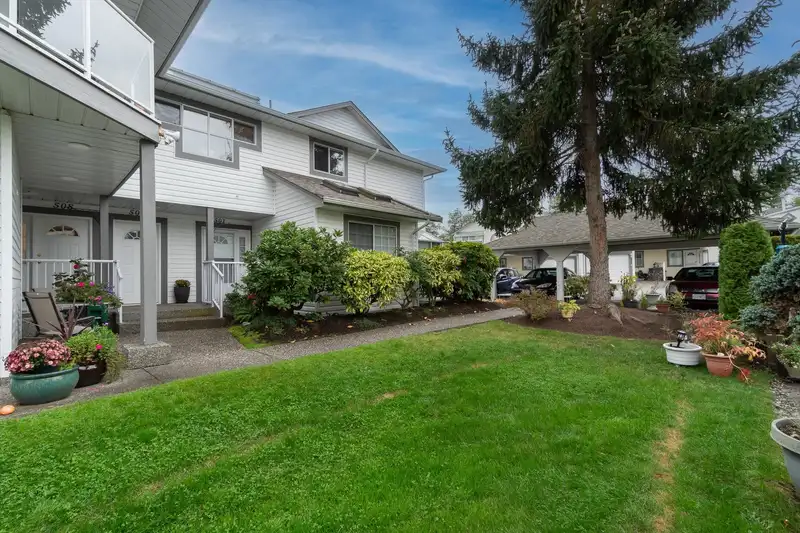 508 21937 48 AVENUE - photo 1 of 29