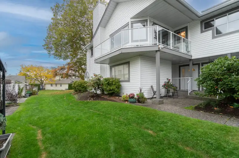 508 21937 48 AVENUE - photo 2 of 29