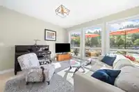 605 3038 ST GEORGE STREET - thumbnail 3