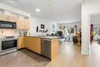 17 730 FARROW STREET - thumbnail 3