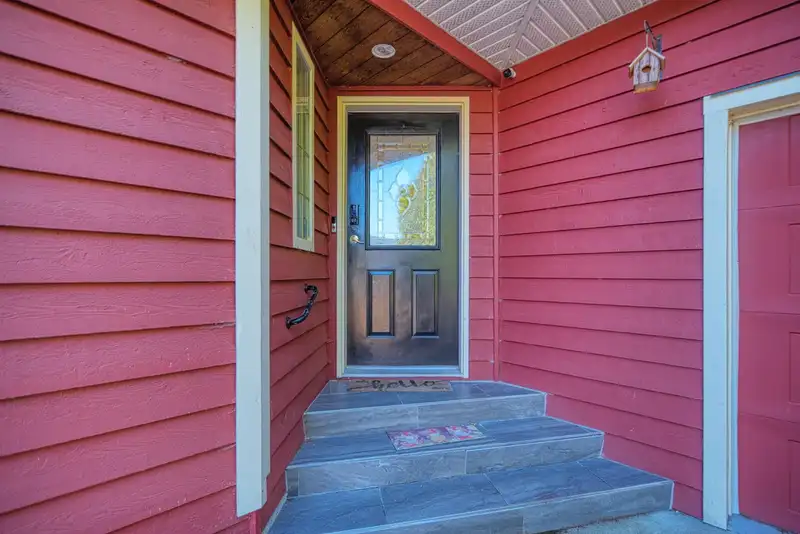 5599 MEDUSA PLACE - photo 3 of 33