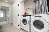 21 6897 201 STREET - thumbnail 29