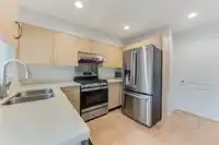 3 22788 NORTON COURT - thumbnail 11
