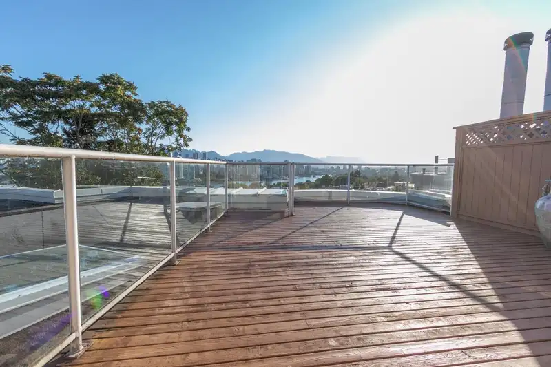 409 1236 W 8TH AVENUE - photo 3 of 16