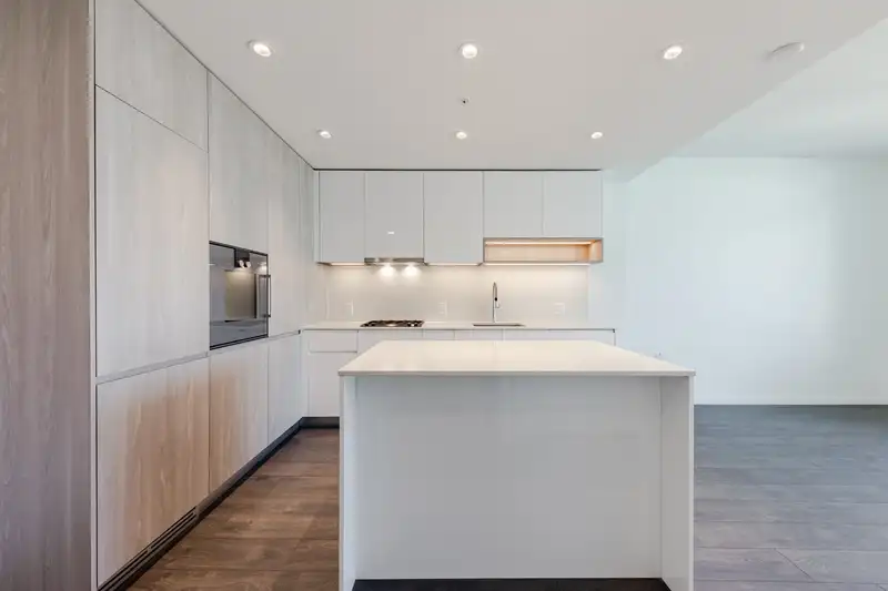 728 6300 MINORU BOULEVARD - photo 4 of 40