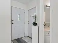 14 9926 151 STREET - thumbnail 2
