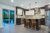 4644 220 STREET - thumbnail 12