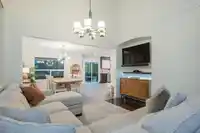 4644 220 STREET - thumbnail 7