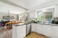 2 1449 VINE ROAD - thumbnail 6