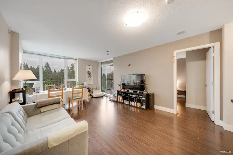 1102 1178 HEFFLEY CRESCENT - photo 4 of 31