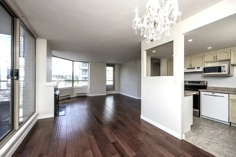 903 738 FARROW STREET - photo 4 of 18