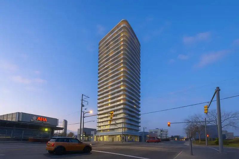 1411 13685 102 AVENUE - photo 1 of 25