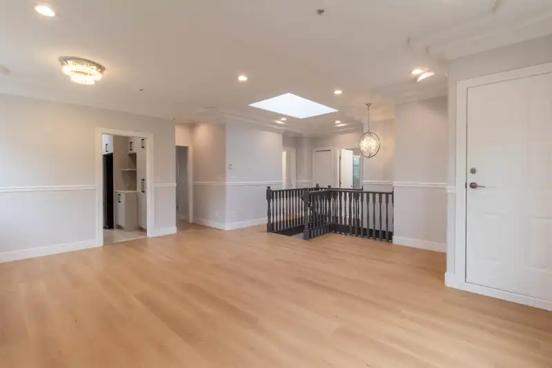 392 E 63RD AVENUE - photo 4 of 22
