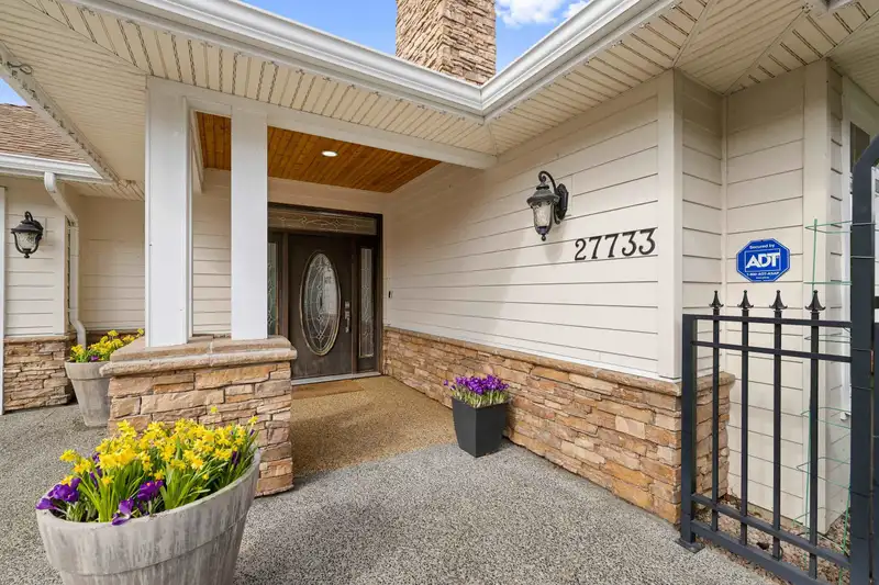 27733 PORTER DRIVE - photo 3 of 40
