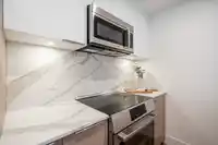 110 2085 E 1ST AVENUE - thumbnail 8