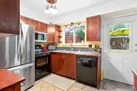 828 INGERSOLL AVENUE - thumbnail 14