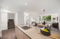 TH2 988 QUAYSIDE DRIVE - thumbnail 11