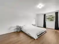 2685 171 STREET - thumbnail 19