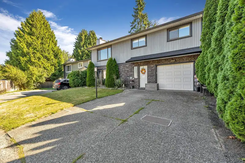 26547 30A AVENUE - photo 3 of 28