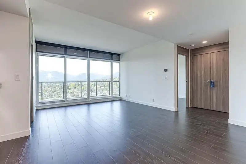 3403 4880 LOUGHEED HIGHWAY - photo 4 of 15