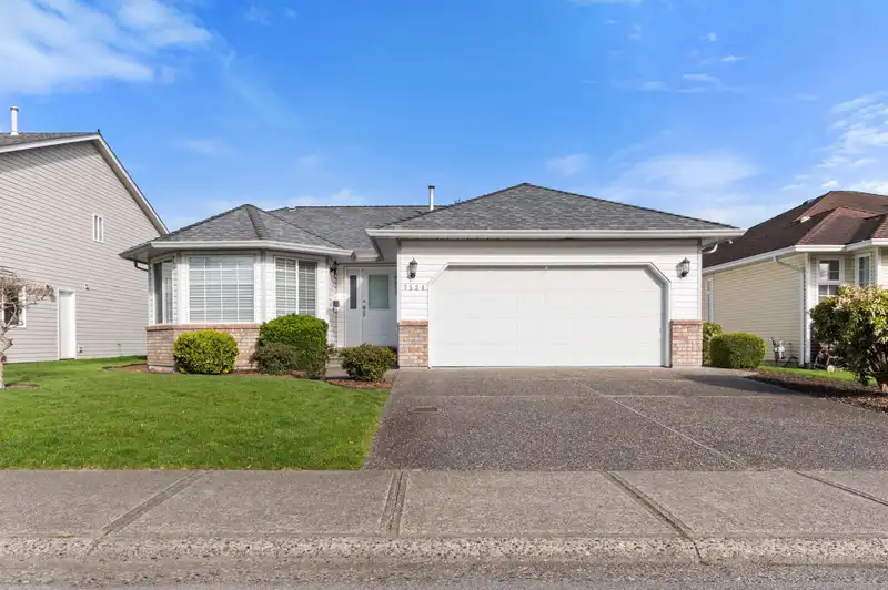 7534 GARNET DRIVE - photo 1 of 30
