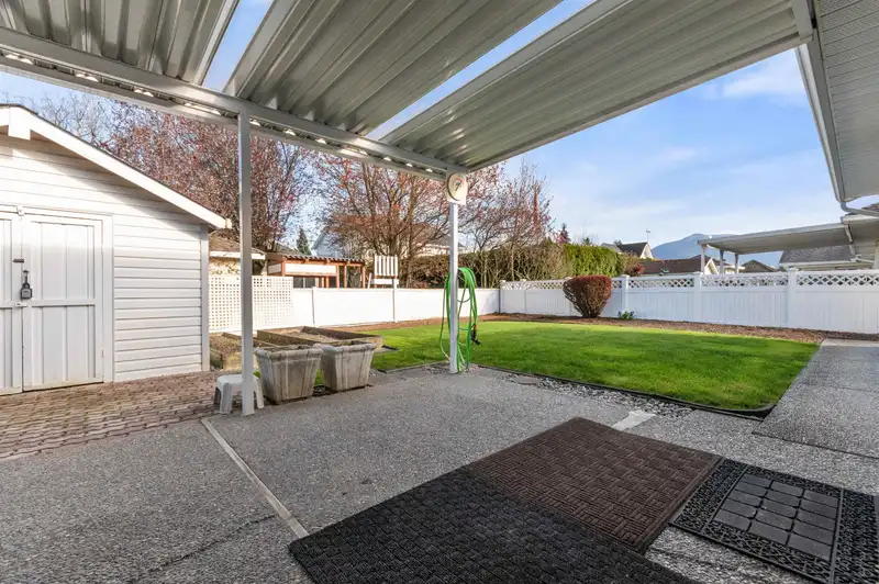 7534 GARNET DRIVE - photo 4 of 30