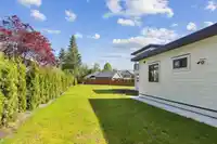 21956 45 AVENUE - thumbnail 39