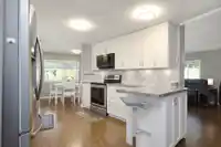 28 2035 MARTENS STREET - thumbnail 11
