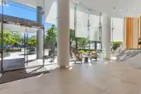 2505 1033 MARINASIDE CRESCENT - thumbnail 2