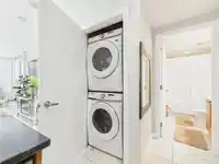 807 2978 GLEN DRIVE - thumbnail 18