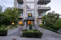 502 570 18TH STREET - thumbnail 3