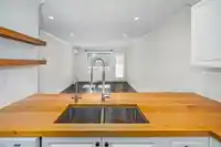 205 9124 GLOVER ROAD - thumbnail 10