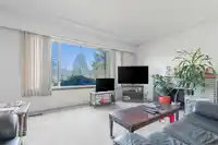 2630 E 1ST AVENUE - thumbnail 4