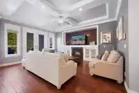 8073 212 STREET - thumbnail 6