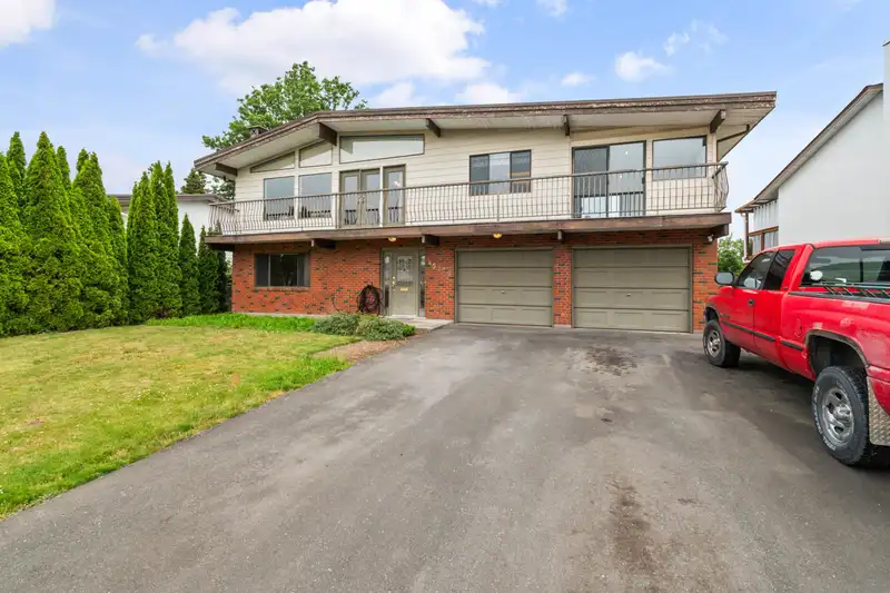45279 LENORA CRESCENT - photo 1 of 33