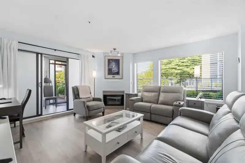 103 2968 BURLINGTON DRIVE - photo 4 of 29