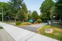 10570 HOLLY PARK LANE - thumbnail 30